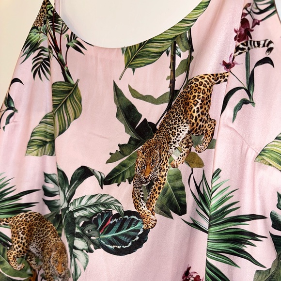 David Lerner - Eva Scoop Neck Cami Jungle Print - Picture 3 of 8